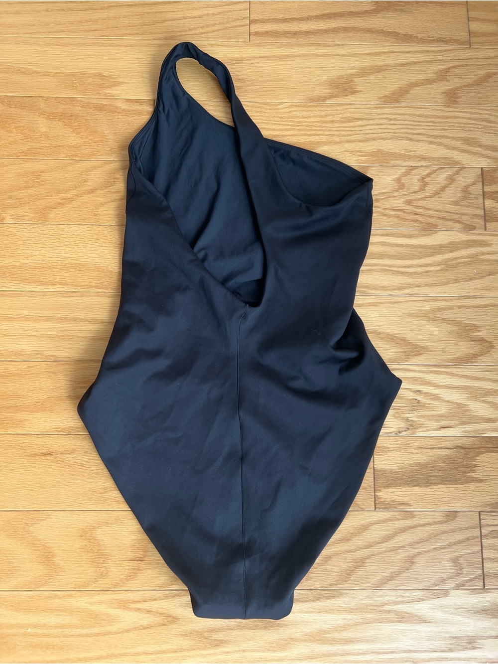 Left on Friday Shoreline Suit Black Large - Picture 6 of 8